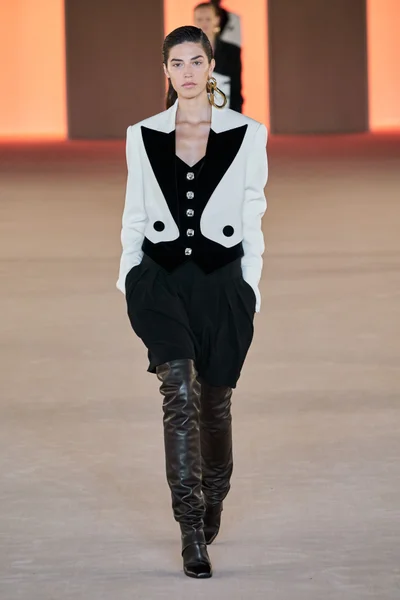 Look 71